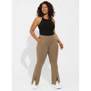 NWT Torrid Signature Waist Front Slit Slim Bootcut Pocket Legging 5X